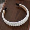 Fashionable and Elegant Wide-Brimmed Pearl Headband Hair Accessory for Women, Hairband for Girls, Bridal Headband Suitable for Dress Wear, Parties, 