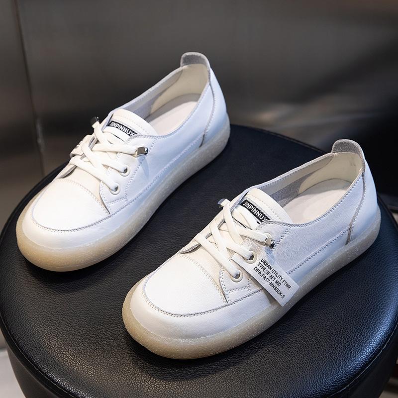 

Весна 2025 новые маленькие белые туфли женские повседневные туфли на плоской подошве для бега спортивные одинарные туфли женские с неглубоким горлом универсальные кожаные женские туфли прилив 35 бежевый