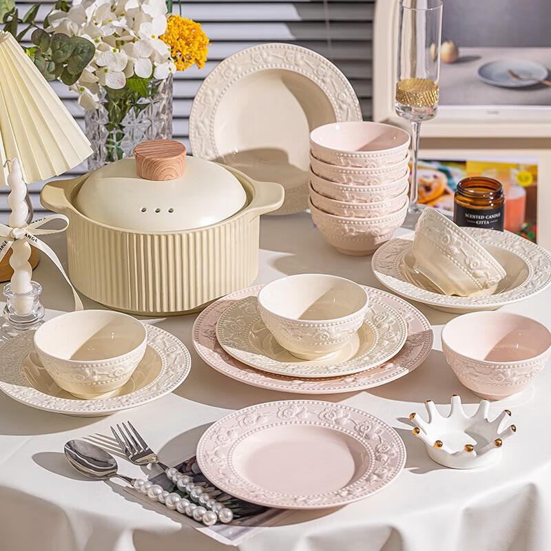 KANGMO Embossed Rose 4.5-inch Ceramic Rice Bowl Set