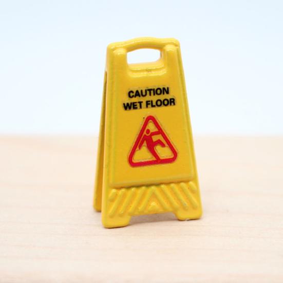 5Pcs Mini Caution Wet Floor Sign Single-side Realistic Miniature Dog Cat Vomit Caution Sign Small Warning Sign Desk Toy
