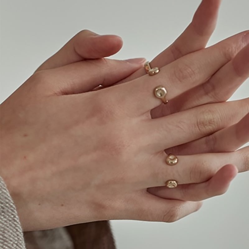 meumdal Hollow open ring (gold)