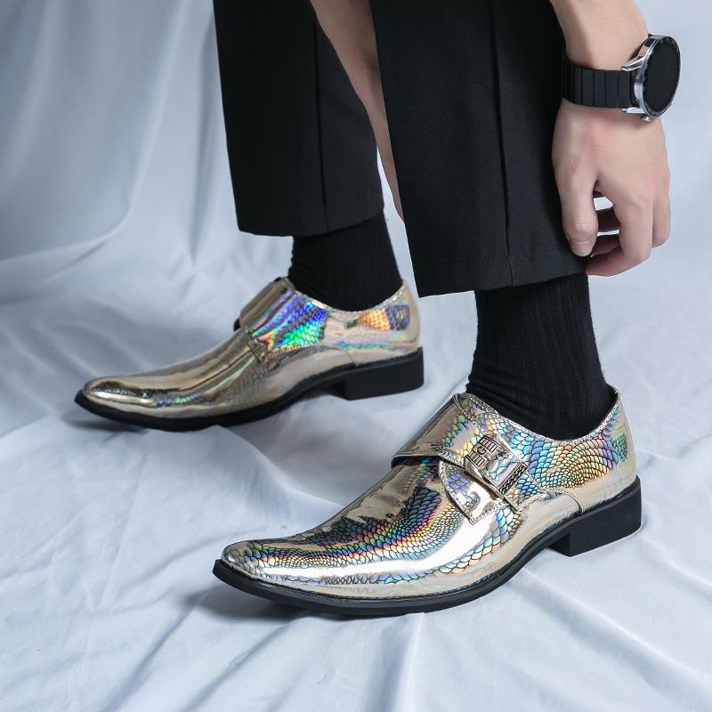 Silver Demon Pointed Toe Leather Shoes: Color-Changing, Trendy Casual Footwear for Men, Perfect for Nightclubs and All Seasons.