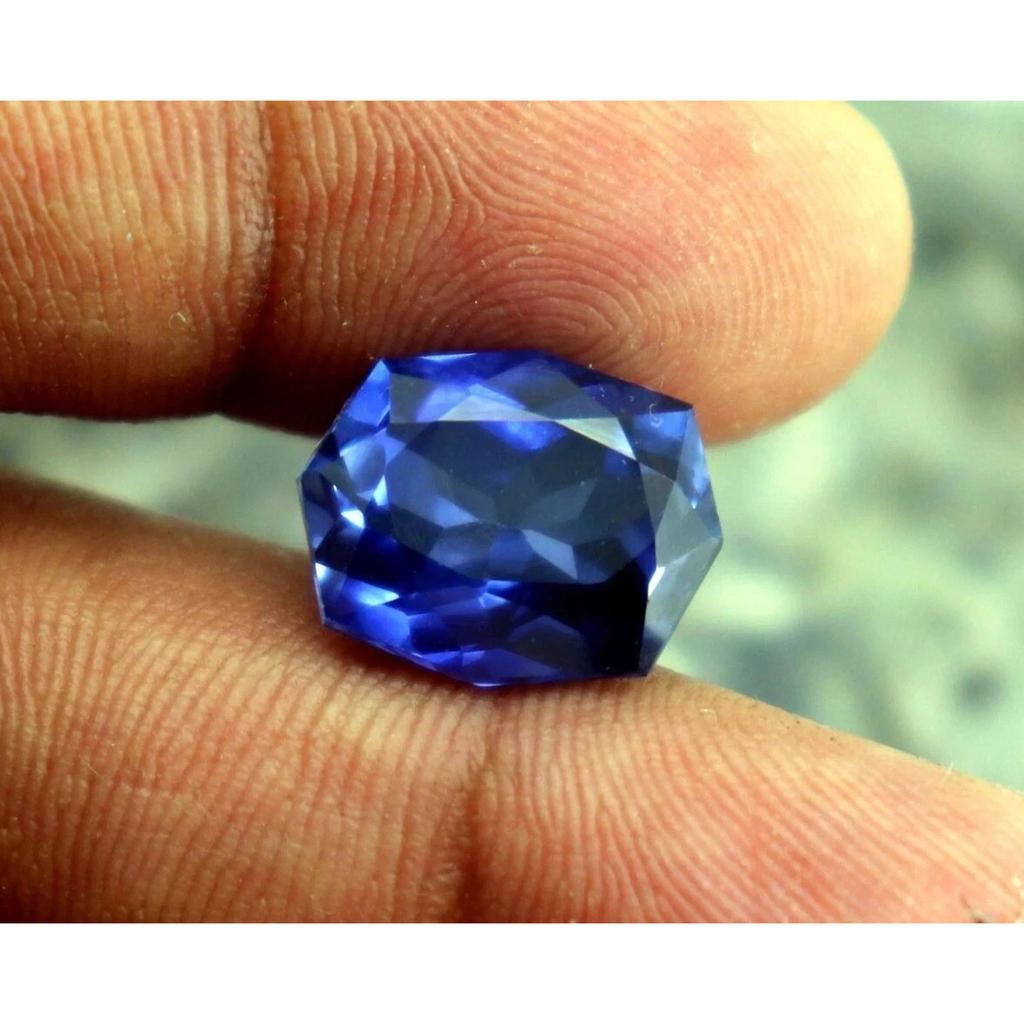 Natural Ceylon Fancy Cut Blue Sapphire 20 Ct Certified Loose Gemstone