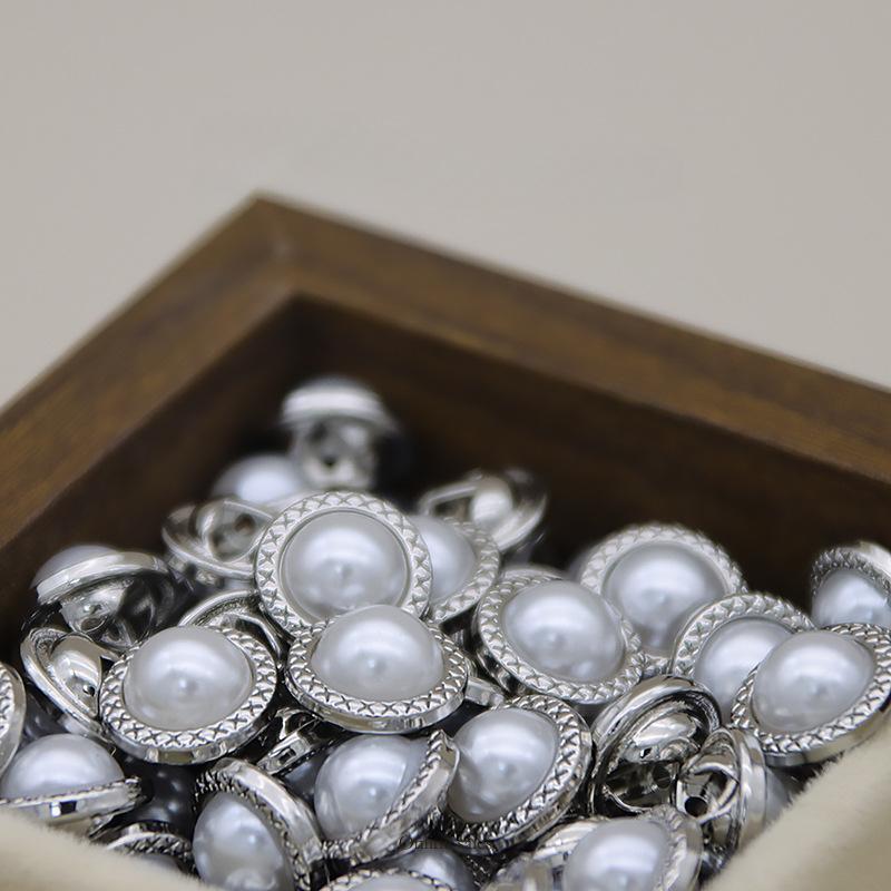 10 ADET Güzel Shank Düğmeleri Yuvarlak Altın Rengi İnci Şaft Düğmeleri Kadın Bluz Ceket Giyim Aksesuarları