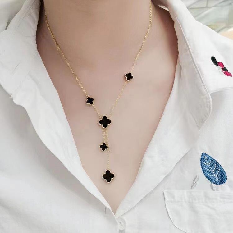 Double-Sided Four-Leaf Clover Tassel Pendant Necklace for Women