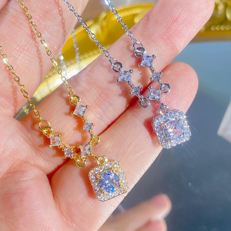 Shiny Luxury Square Diamond Titanium Steel Clavicle Necklace For Women