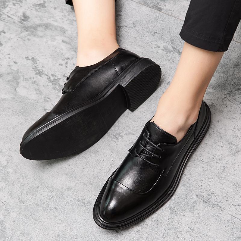Formale Herrenschuhe im europäischen Stil, atmungsaktive, spitze Schuhe aus Leder, Oxford-Schuhe für Herren, Größe 37–45