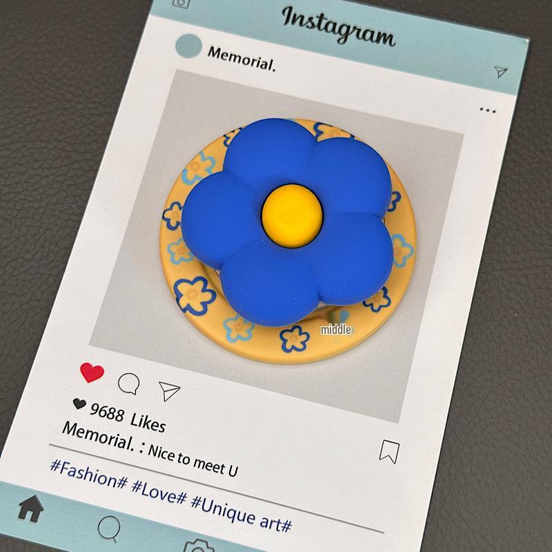 3D Silicone Flower Magnetic Stand for MagSafe Phones with Strong Suction
