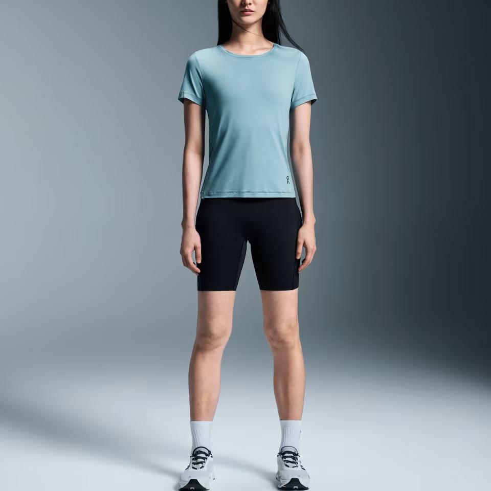On Movement T 2024 Autumn Winter Fitness Training Series Fashi Logo Moisture Wicking Short Sleeve T-Shirt Women T-Shirts Blue 1WE30382523