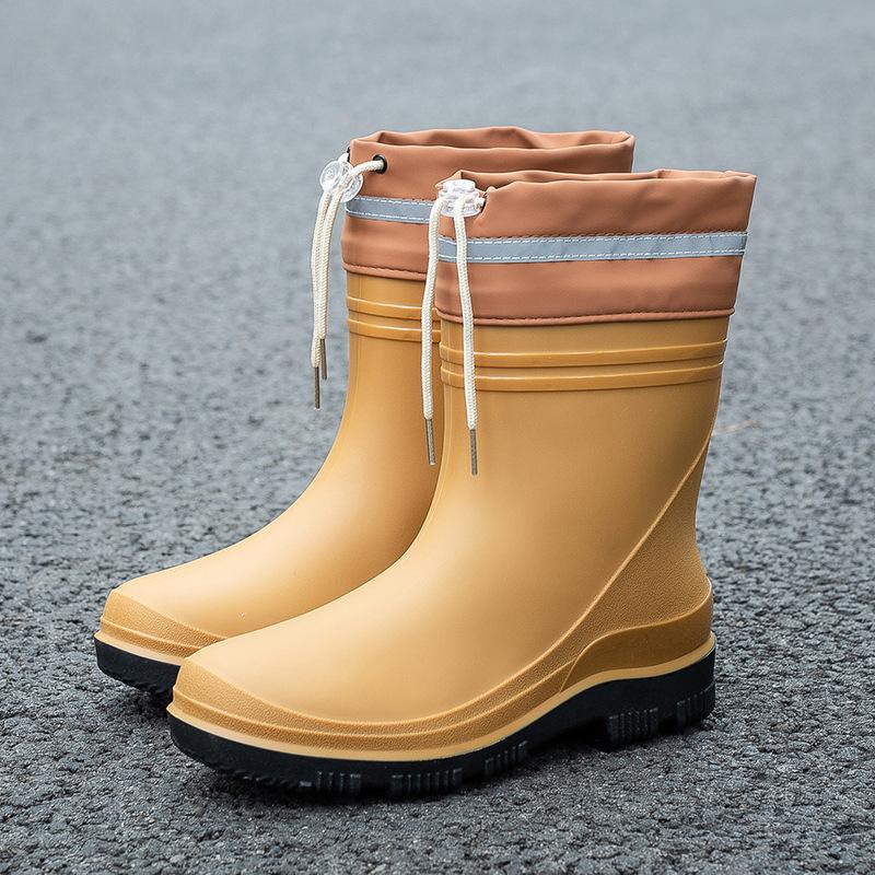 New short tube waterproof shoes men's rain shoes Korean version fashionable wear-resistant kitchen work non-slip rain boots