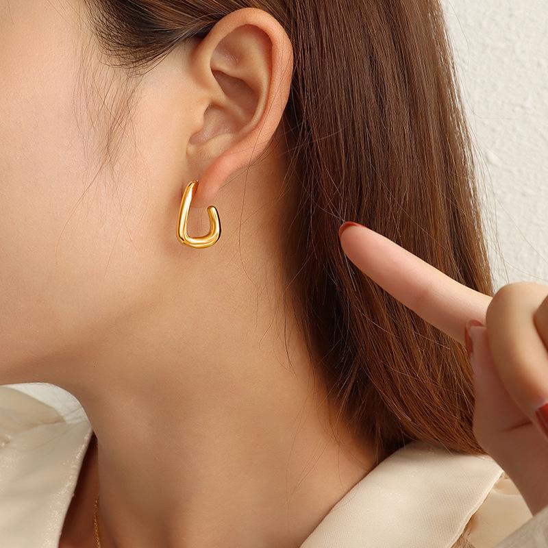 18K Gold-Plated Titanium Steel C-Shaped Slimming Earrings