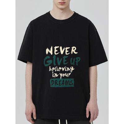 Zwart T-shirt met 'Never Give Up Believing in Your Dreams' Print voor Casual Kleding