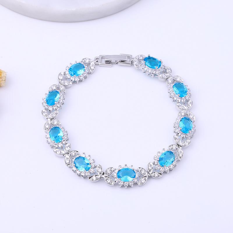 Europe and The New Four Leaf AAA Zircon Bracelet Girls Copper Inlaid Colored Gems Bracelet