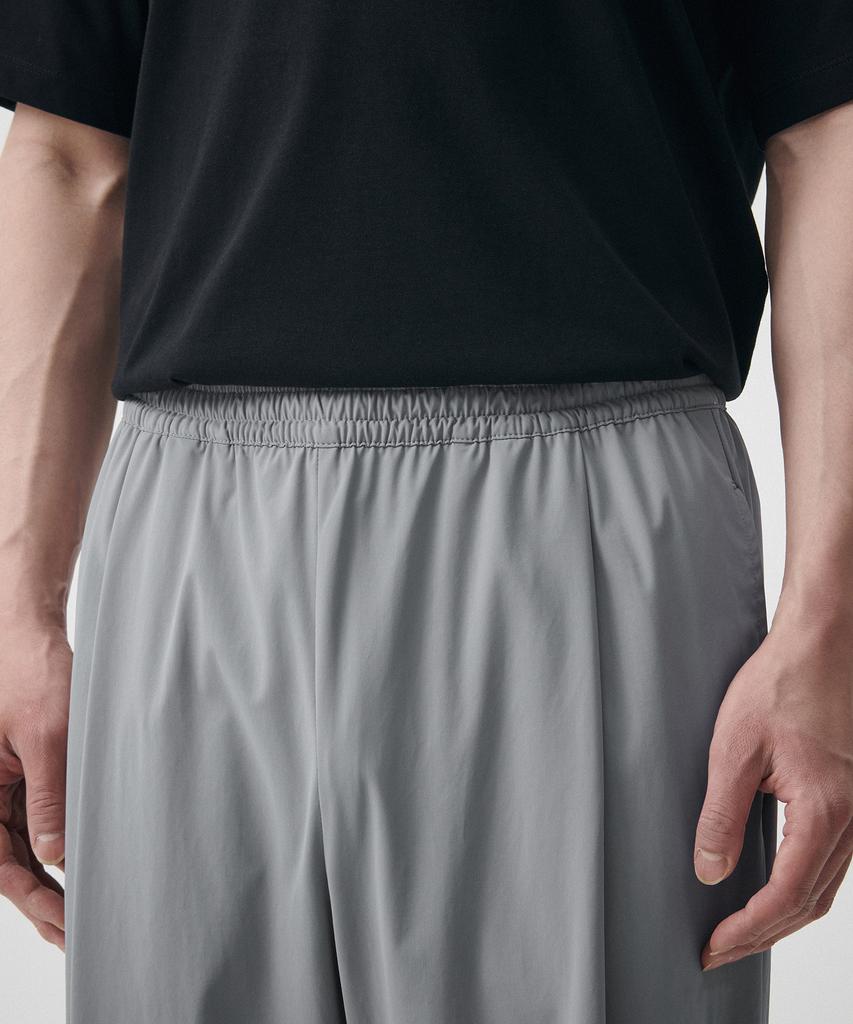 Musinsa Standard Cooling Deep Tuck Wide Elastic Waist Pants [Light Gray]