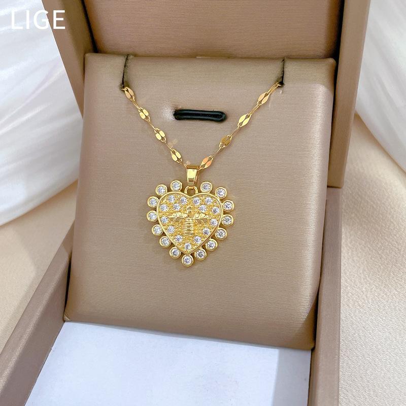 Geometric Zircon Love Light Luxury Temperament Gorgeous Full Diamond Necklace Female Versatile Collarbone Chain Titanium Steel Chain