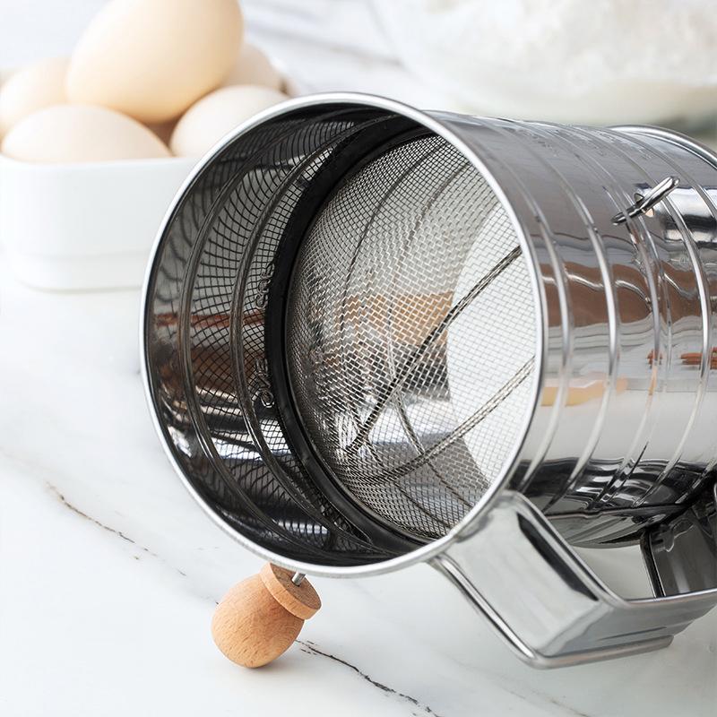 Stainless Steel Sifter with Measuring Scale Handheld Semi-Automatic Flour Sieve Cup Sugar Mesh Sieve Baking Sieve Strainer