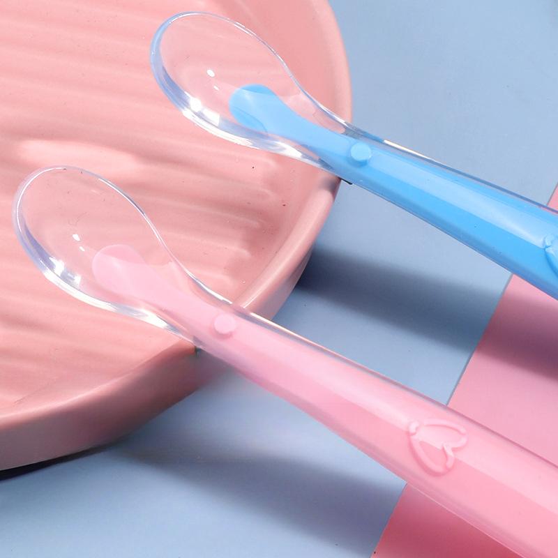 1 st Babysäkerhet Silikon Matningssked Barn Träningsskedar Mjuk Kompletterande Mat Sked Baby Bestick Solid Matning