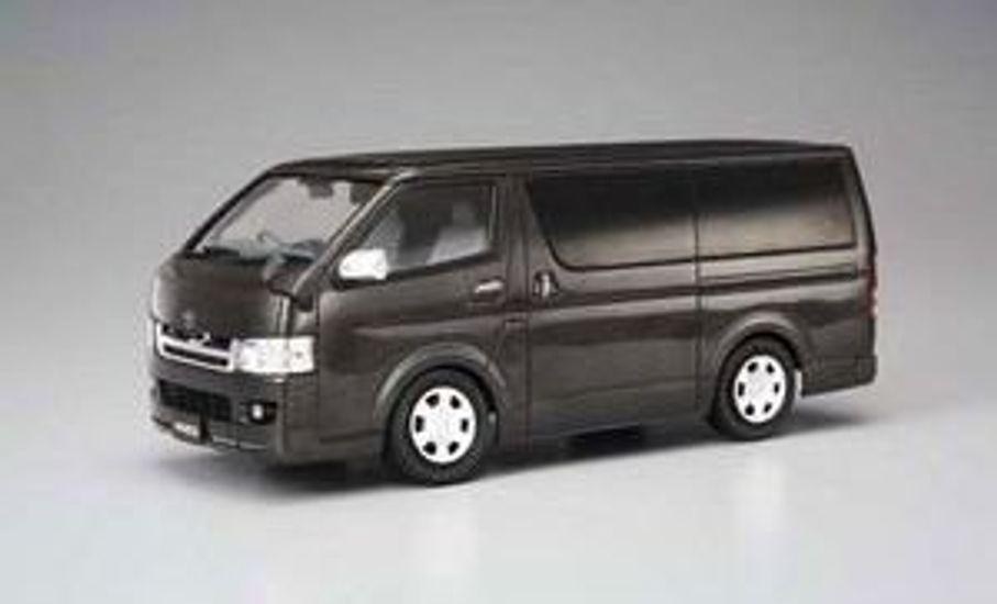 

Минивэн Aoshima Bunka Kyozaisha 200-й серии Hiace Super GL Normal 1/24 №7
