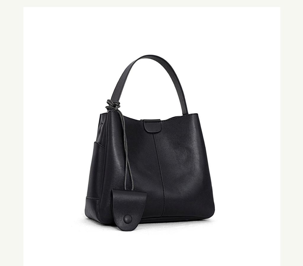 Women's Large Capacity Genuine Leather Drawstring Bucket Bag - Korean Style Fashionable Tote for Commute