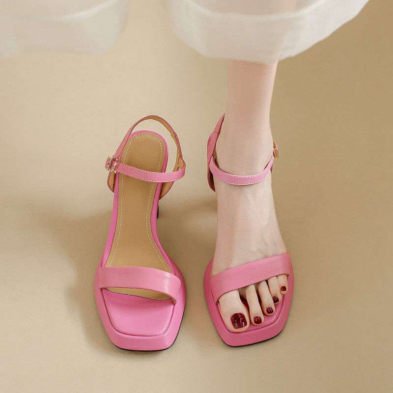 2025 Summer Platform Women's Shoes with One Word Fashion Square Head High Heels Thick Heel Waterproof Table Barbie Pink Sandals 9cm
