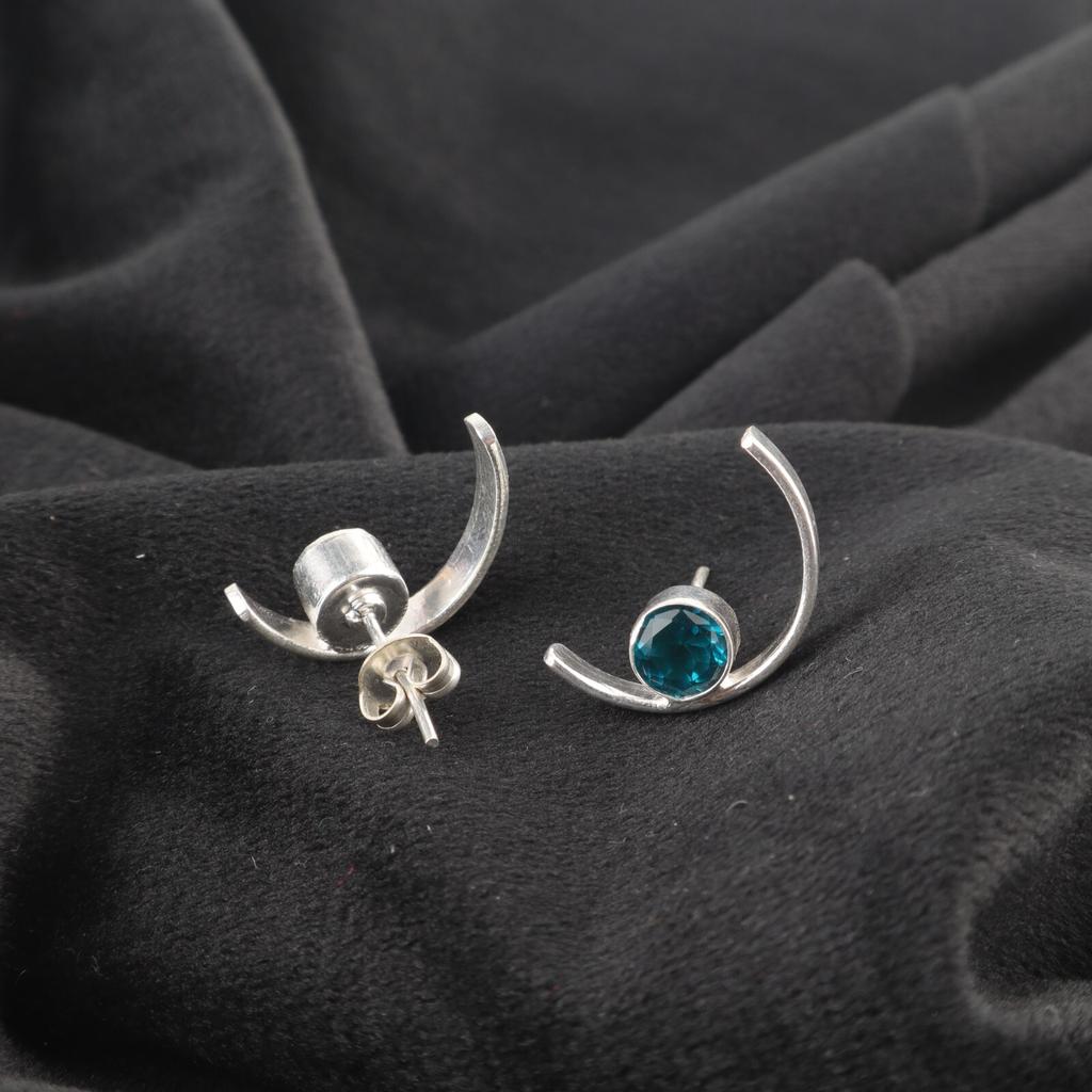 Round Apatite Stone Stud Sisters Gift Handcrafted Boho Earrings Sterling Silver EE-145-8