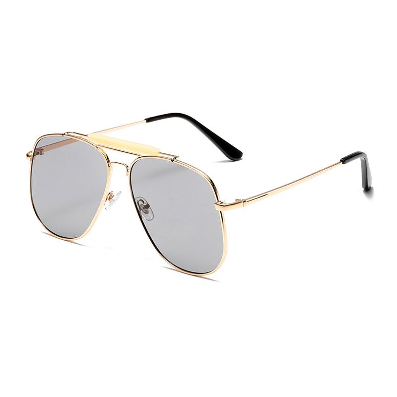 Pilot Black Sunglasses Women Vintage New Fashion Luxury Brand Decor Shades Oversize Trendy Metal Beach Sun Glasses