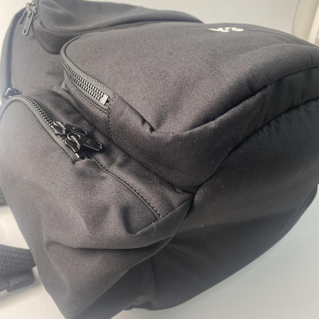 Used Y-3Backpack · Daypack black/white polyester mens