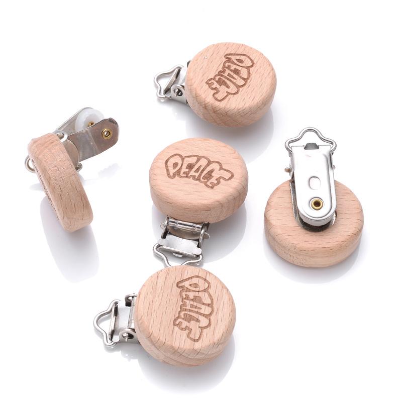 1Pcs 21 Style Baby Beech Pacifier Clips Heart Animal Rainbow Pattern Wooden Metal Clips for Nipple Holder Dummy Clip Soother
