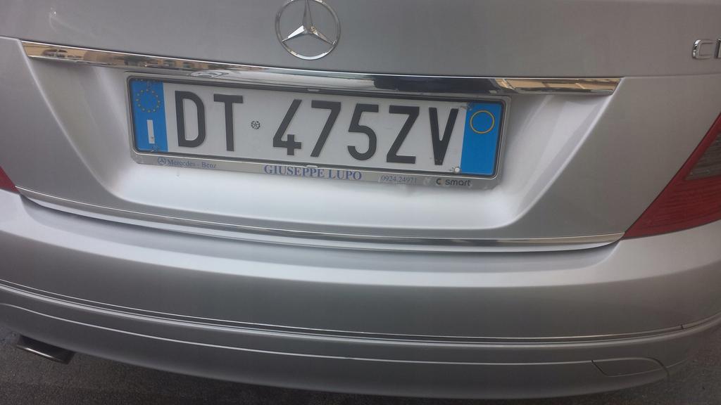 Mercedes C Klasa W204 - Listwa Chrom Klapa Tuning