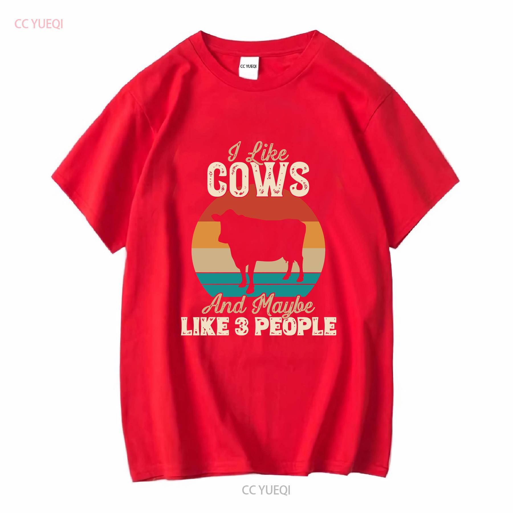 I Like Cows And Maybe 3 People T shirt Funny Vintage Retro vintage Washed designer clothes Stylish streetwear Slightly S