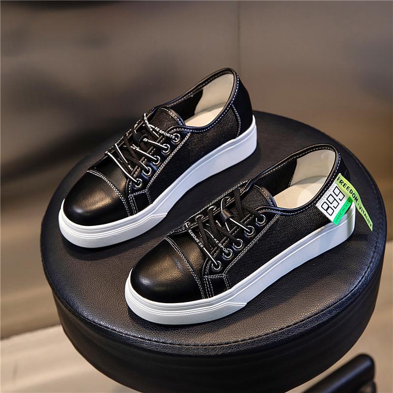 Spring and Summer 2025 This Flat-bottomed Single Shoe Women's Leisure Sports Running Breathable Little White Shoes Women's Net-penetrating Leather Wom