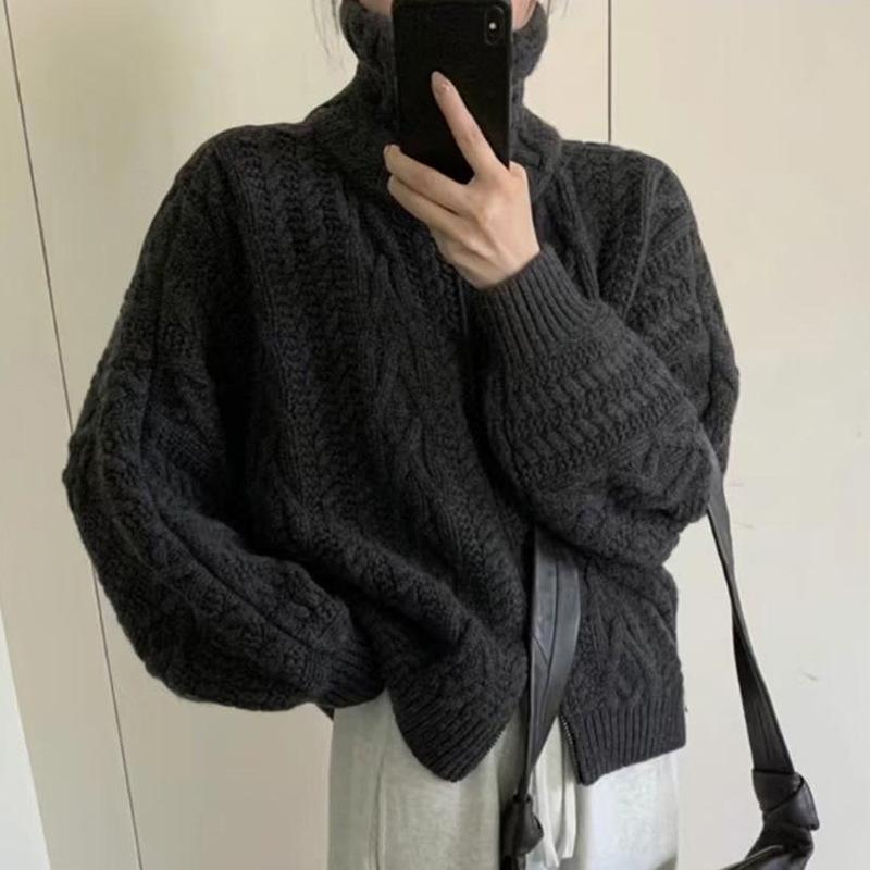 Retro Cashmere Cable Knit Batwing Sleeve Cardigan with Double Zipper, Perfect for Autumn/Winter.
