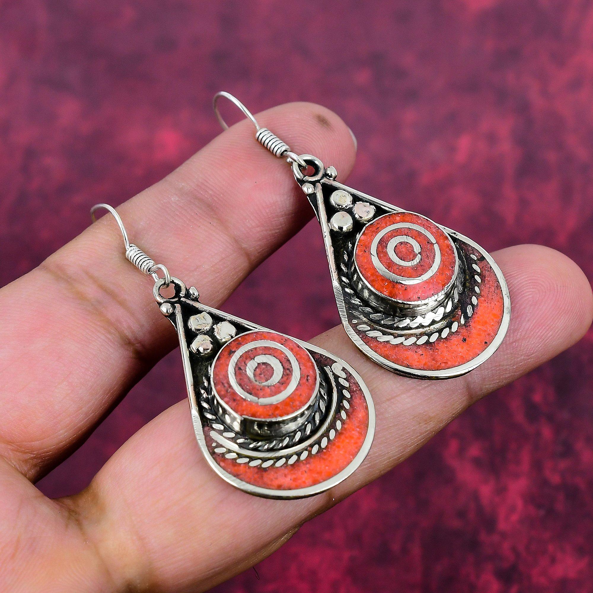 

Коралловые серьги из цельного стерлингового серебра 925 пробы в непальском стиле, Ювелирные изделия с драгоценными камнями ручной работы, Подарки для жены, Совершенно новые серьги 2.08 Inches