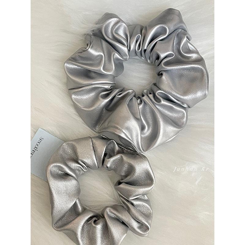 Fashion Niche Silver Leather Large Intestine Hair Band, Simple Hair Rope, High Sense Of High-End Ponytail, Tied Hair Rubber Band
