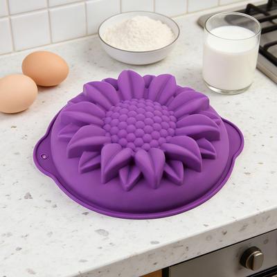 Large Sunflower Cake Mold Silicone Birthday Cake Baking Tray Flower Shaped Non-Stick Cake Pan for Baking Loaf Muffin Brownie Cheesecake