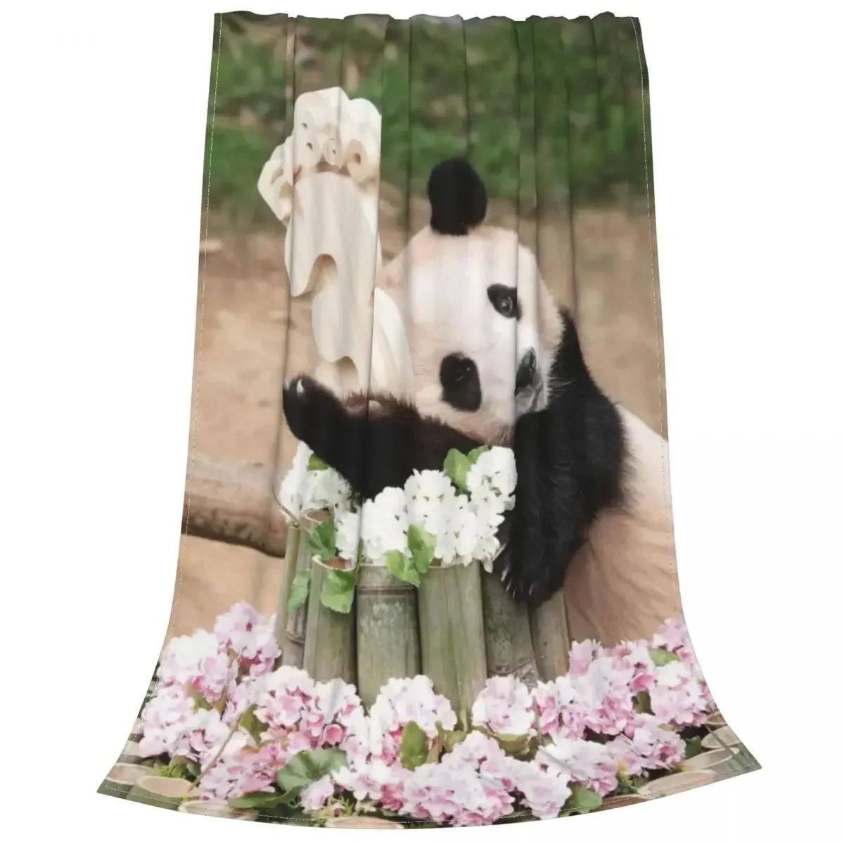 

Fubao Panda Fu Bao Animal Blanket Soft Plush Sherpa Throw Blankets for Easy Care Machine Travel 75cmx90cm
