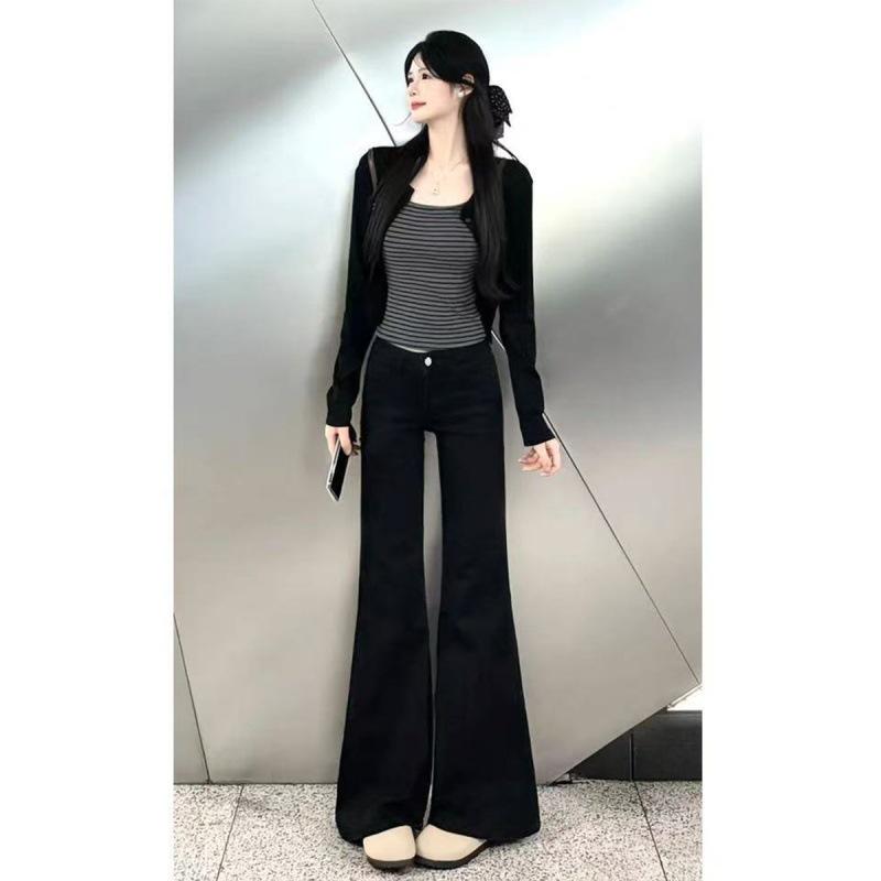 

Plus Size Black Stretch High Waisted Flare Jeans for Pear Shaped Women - Slimming Autumn Bell Bottoms 4XL