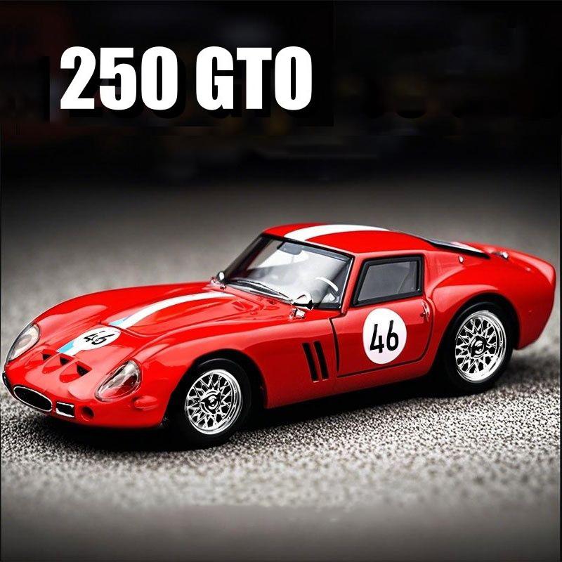 

1:32 250 GTO Supercar Alloy Car Model Sound and Light Pull Back Children s Toy Collectibles Birthday gift красный