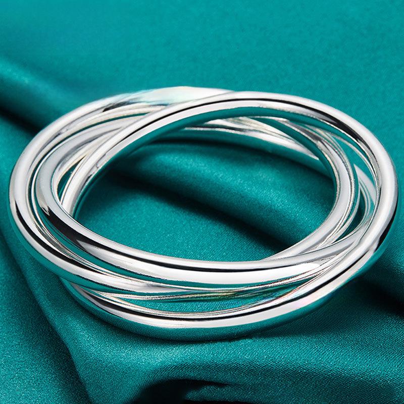 Pulsera de Plata de Triple Círculo para Mujer: Joyería sólida de múltiples círculos de West Lake Beauty