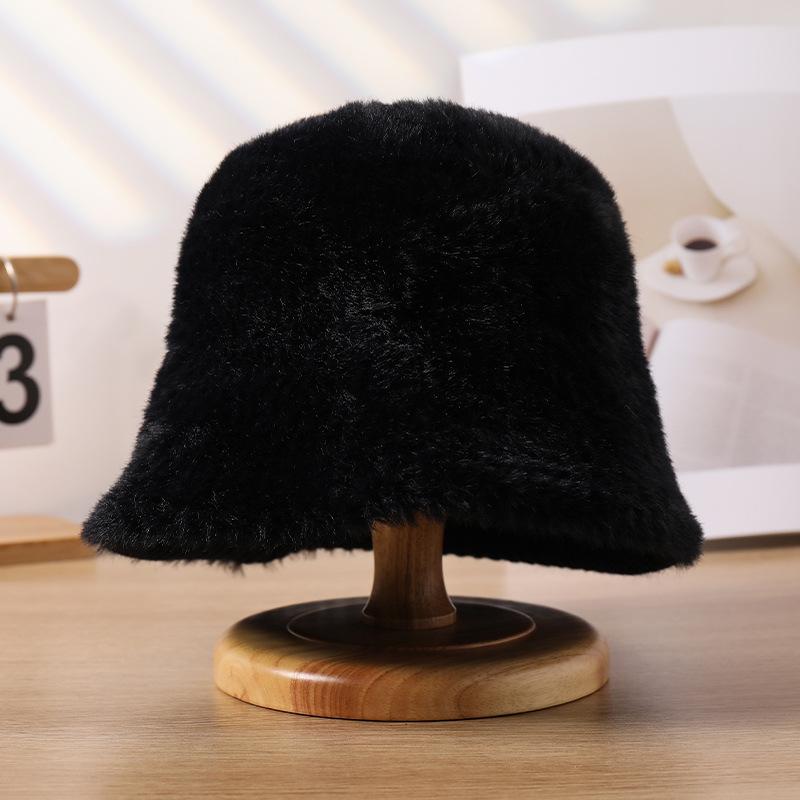 

Шапка Женская Зимняя Новая Плюшевая Панама Ветрозащитная и Теплая Имитация Норки Модная Универсальная Панама One Size