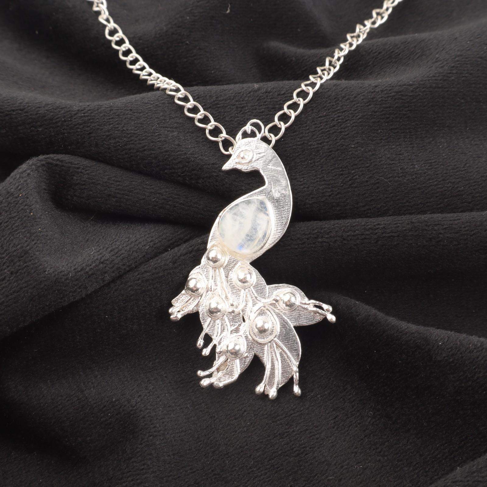 

Редкий драгоценный камень Радужный лунный камень Серебряный кулон 925 пробы 2 дюйма для подарка CP-21-24