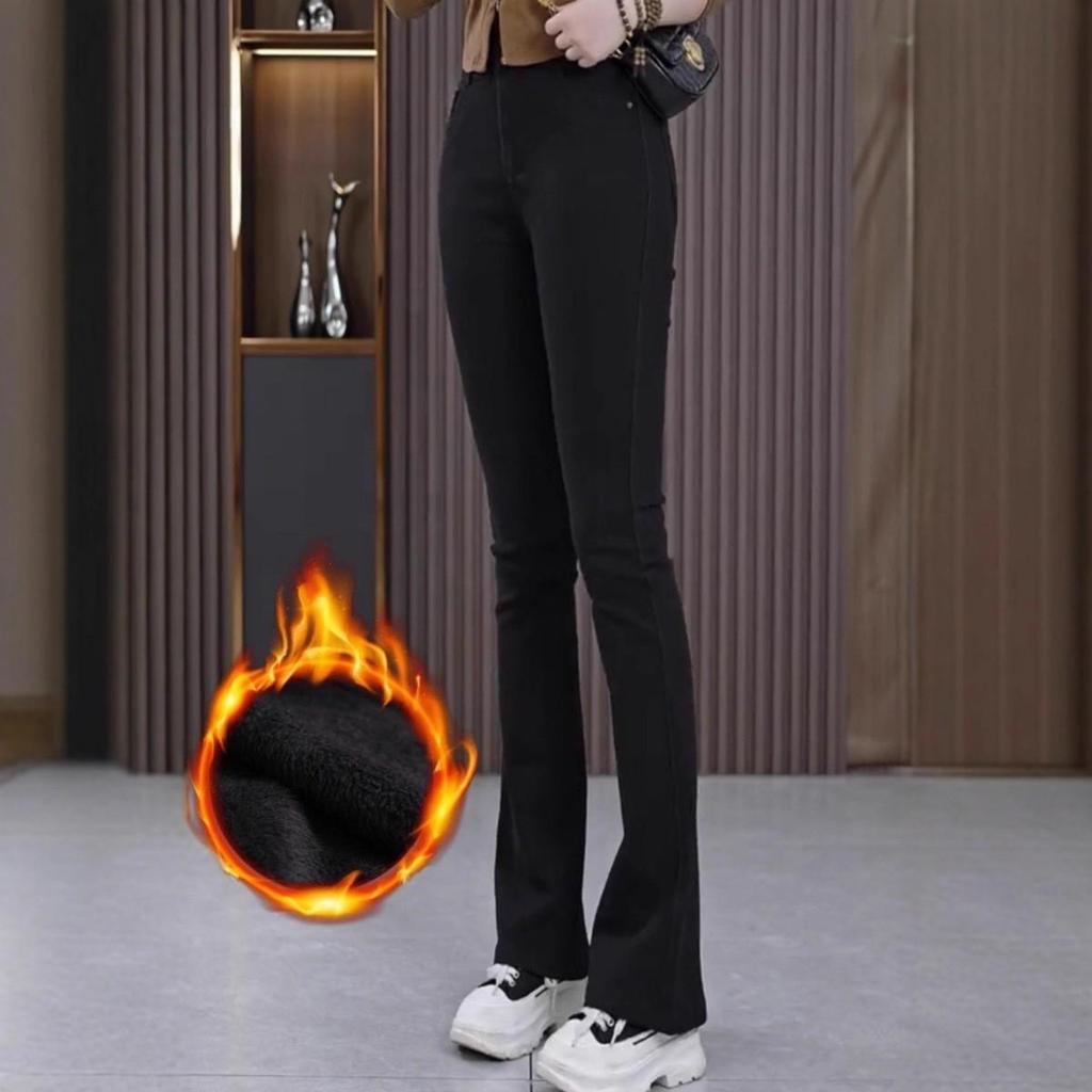 Damen-Jeans mit hohem Bund und Micro-Flare-Schlag, Herbst/Winter 2025 - Vielseitige, figurformende Schlaghosen mit Fleece-Futter.