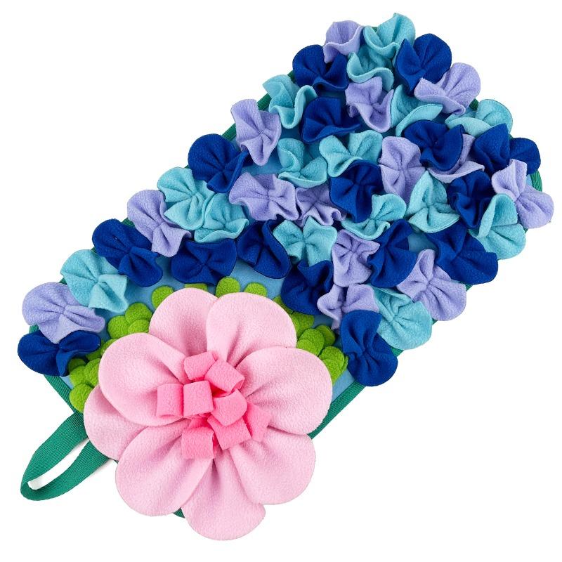 Small Animal Feeding Mat Suitable for Rabbits Dogs Hedgehogs Guinea Pigs Mice Interactive Cute Flowers and Fun Feeding