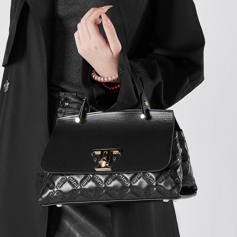 Niche Leather Premium Simple Commuter Tote Bag Women's Bag Atmospheric Fashion Tote Bag