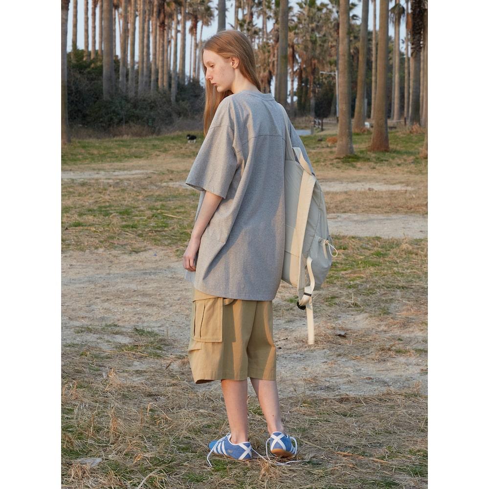Saendeusaundeu (Unisex) Basic Cocoon Fit T-Shirt Gray