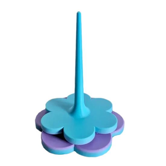 3D Printed Flower Yarn Holder for Crocheting Knitting Tangle-Free Yarn Ball Dispenser Stand Smooth Yarn Spinner for Women Crafters