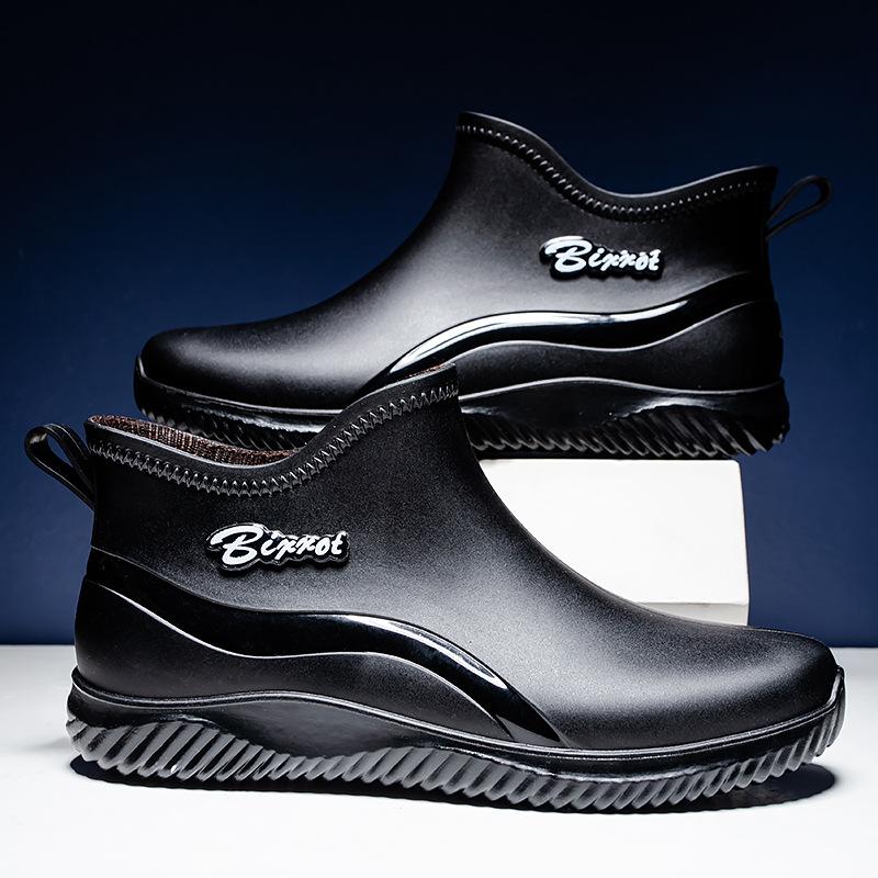 

Дождевики мужские летние кухонные рабочие короткие туфли для воды на открытом воздухе для рыбалки водонепроницаемые рабочие резиновые сапоги бархатные дождевые сапоги 36