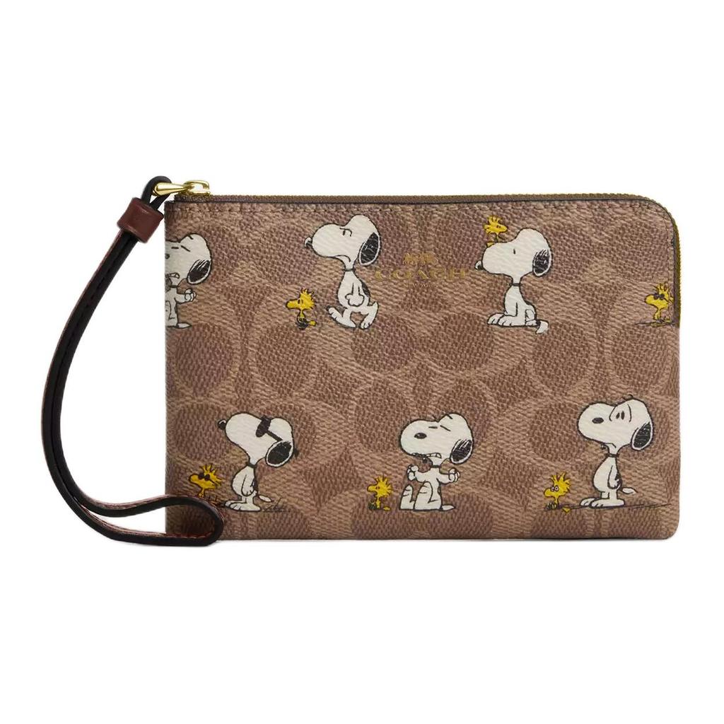 Coach X Peanuts Collaboration 16 Pattern Print Design Coated Canvas Clutch Bag Small Women Clutch Brown Multicolor CBS82-IMY3O