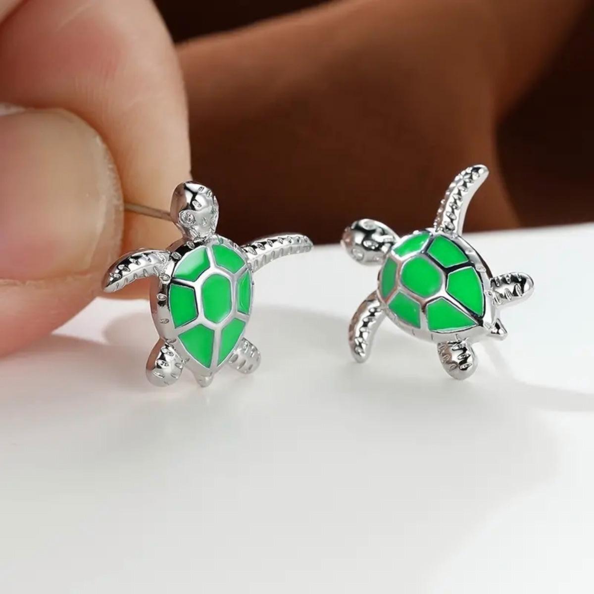 Süße Exquisite Meeresschildkröte Ohrring Kreative Farbe für Niedliche Tier Ohrstecker für Damen Mädchen Trendiger Schmuck Geschenke black