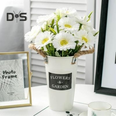 Portable Dry Flower Bucket Eye-catching Useful Iron Sheet Dry Flower Bucket